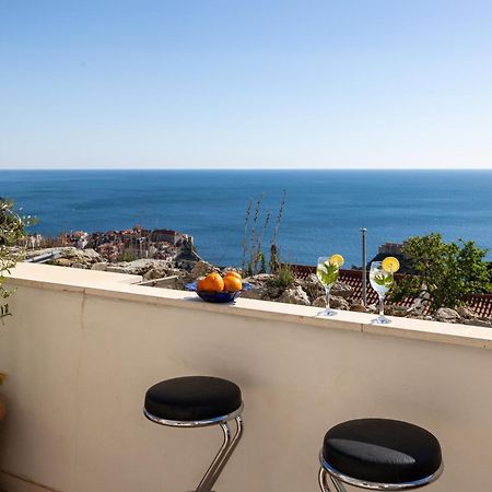 Charming View Old Town Ap, With Free Parking Apartment Дубровник Екстериор снимка