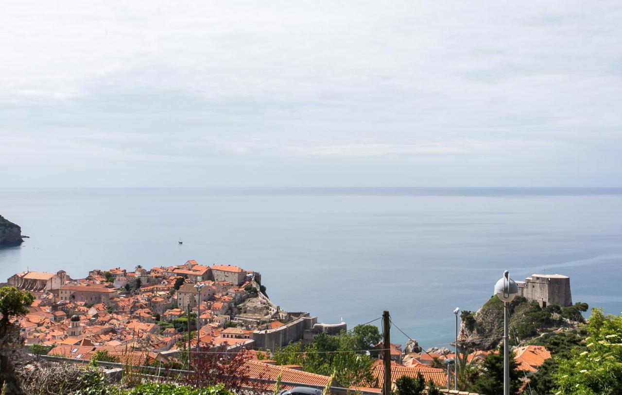 Charming View Old Town Ap, With Free Parking Apartment Дубровник Екстериор снимка