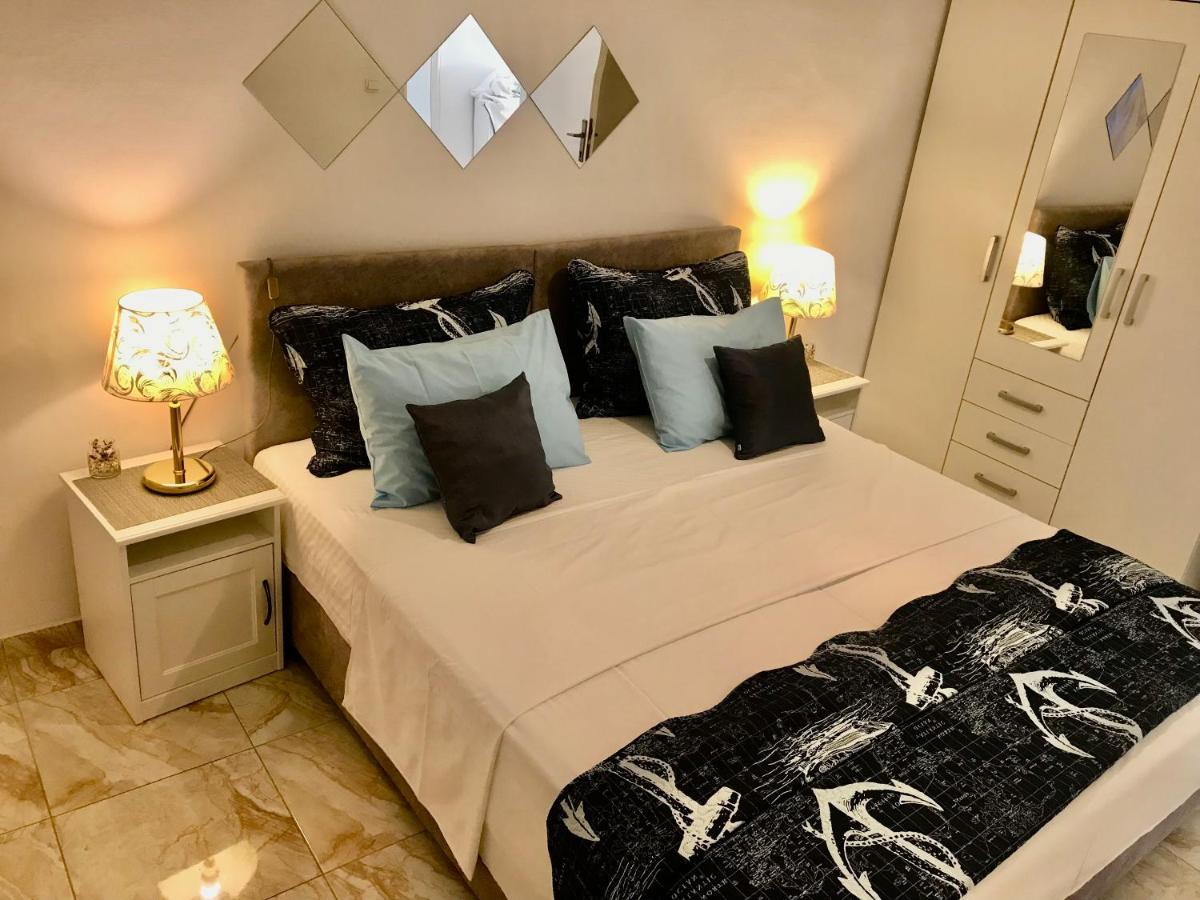 Charming View Old Town Ap, With Free Parking Apartment Дубровник Екстериор снимка